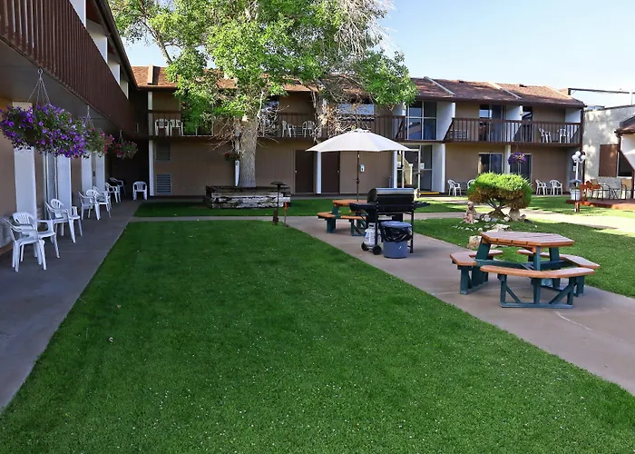 Sundowner Station 2* Riverton